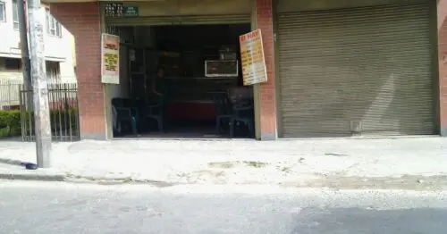 SI HAY CAFETERIA & TIENDA SI HAY CAFETERIA & TIENDA